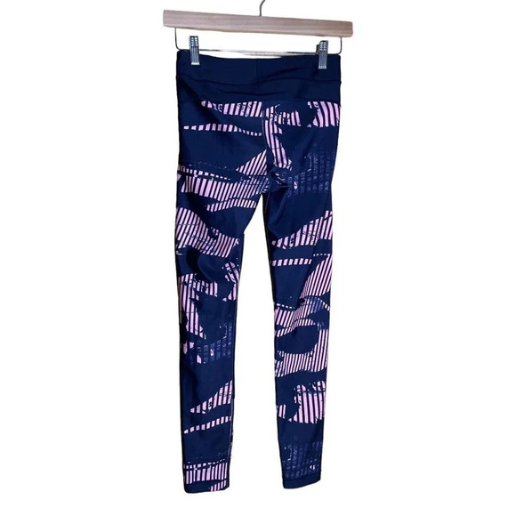 Under Armour Women's Heat Gear Compression Leggings Size Small - Picture 4 of 5